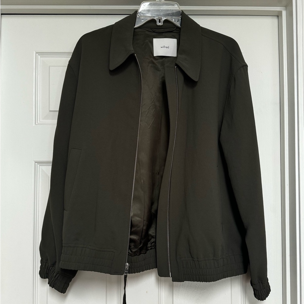Aritzia Wilfred Green Bomber Jacket - Picture 1 of 4